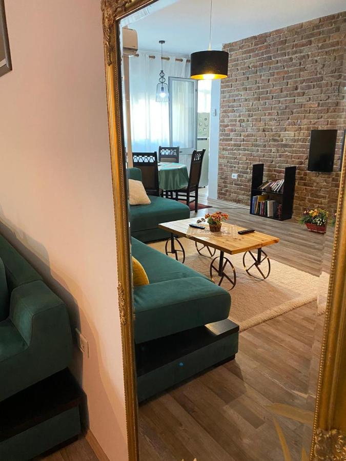 Ultra Apartments 'New Baazar' Тирана Екстериор снимка