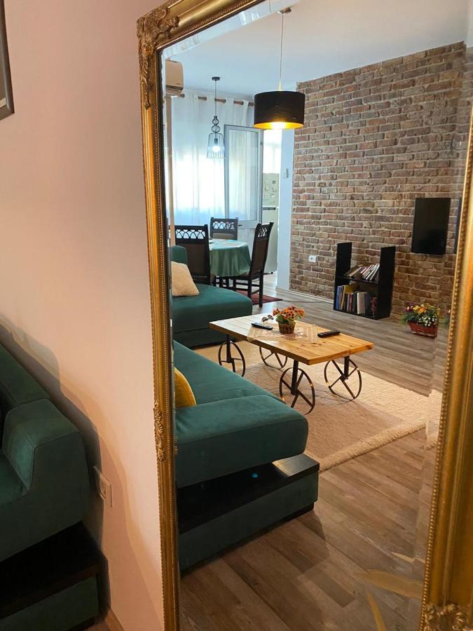 Ultra Apartments 'New Baazar' Тирана Екстериор снимка