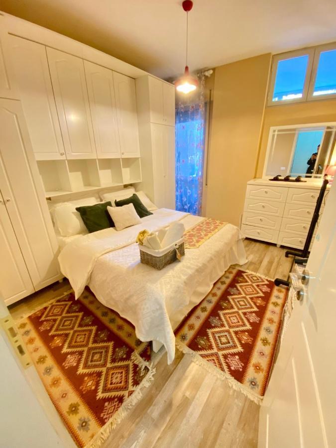 Ultra Apartments 'New Baazar' Тирана Екстериор снимка